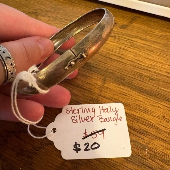 Italian Vintage Sterling Silver Bangle - Picture 2 of 3